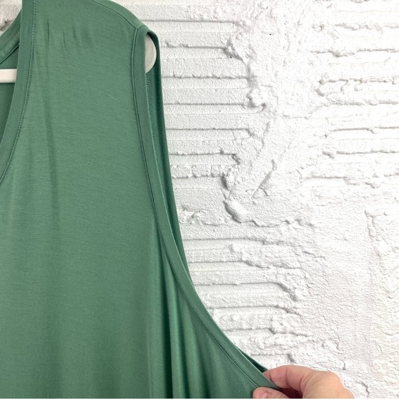Lane Bryant Flowy V-Neck Sleeveless Green Gathered Hem Maxi Dress Size 34/36 - Picture 4 of 12